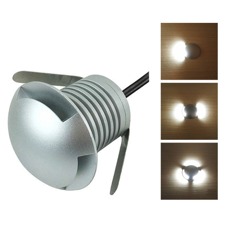 LED2841.jpg@b5dd5066228aa3647986ecdb489464aa